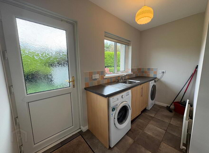 39 Apollo Avenue, Portrush, BT56 8HH
