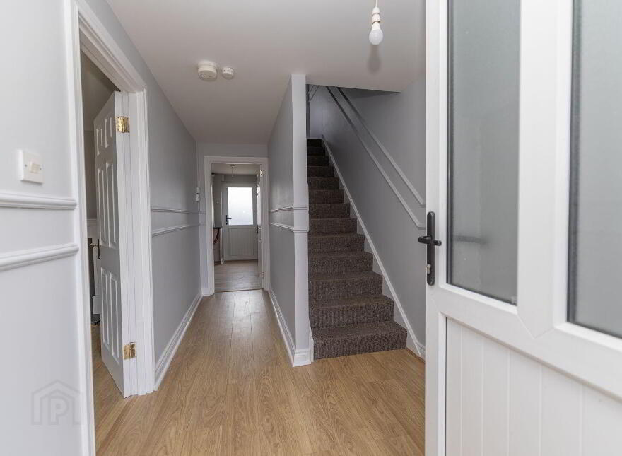 66 Rossmara Park, Warrenpoint, Newry, BT34 3NY
