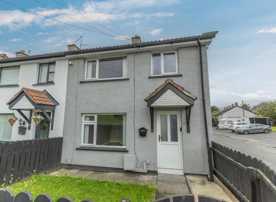 66 Rossmara Park, Warrenpoint, Newry, BT34 3NY