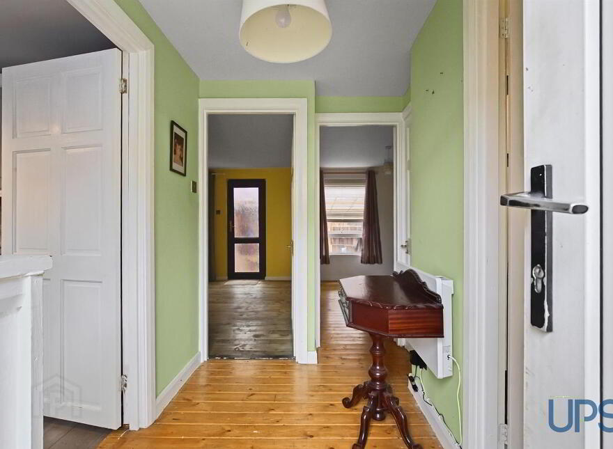 Apt, 150 Lenadoon Avenue, Lenadoon, Belfast, BT11 9HF