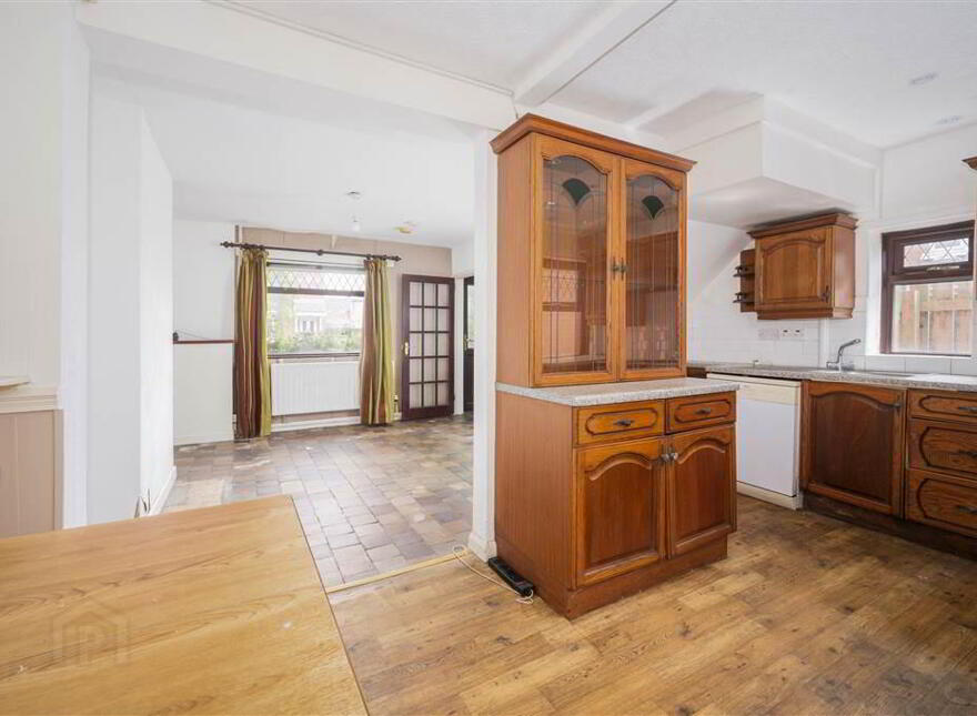 38 Donegall Gardens, Belfast, BT12 6NU