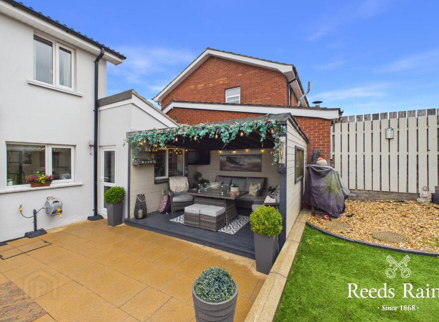 3 Ringhaddy Gardens, Newtownards, BT23 8YB