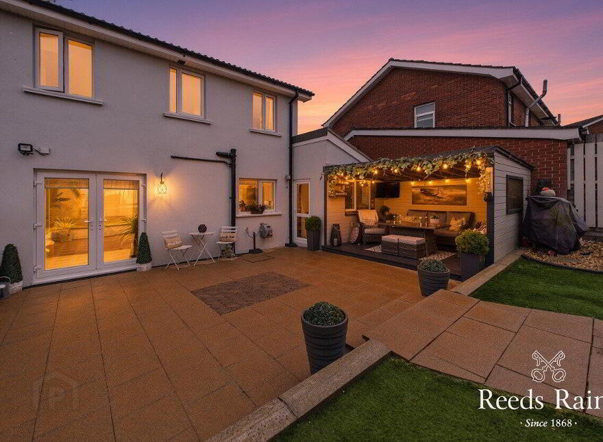3 Ringhaddy Gardens, Newtownards, BT23 8YB