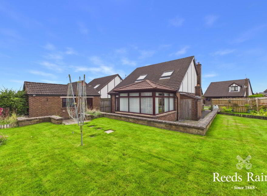 4 Sandringham Park, Carrickfergus, BT38 9EP