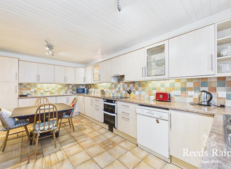4 Sandringham Park, Carrickfergus, BT38 9EP