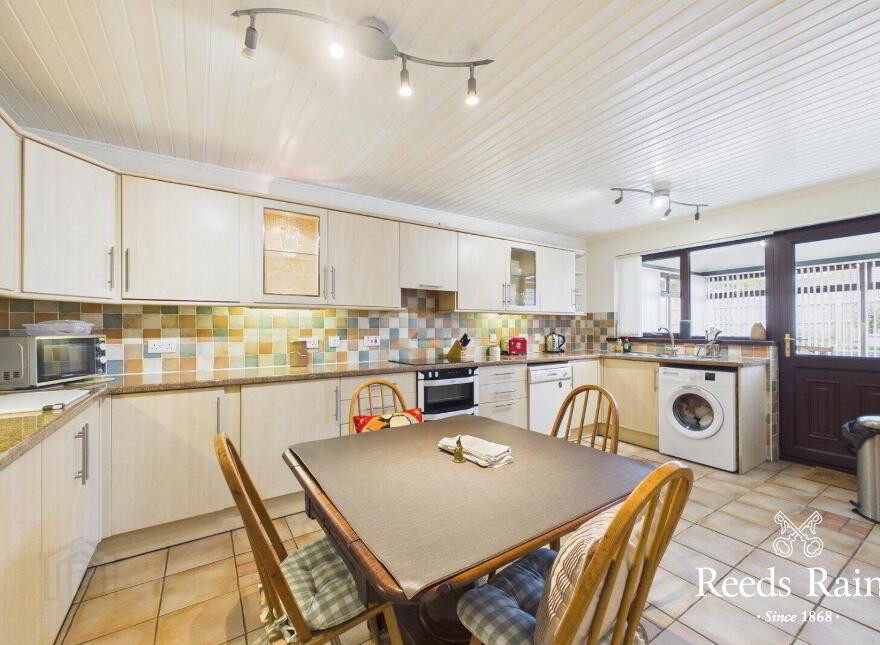 4 Sandringham Park, Carrickfergus, BT38 9EP