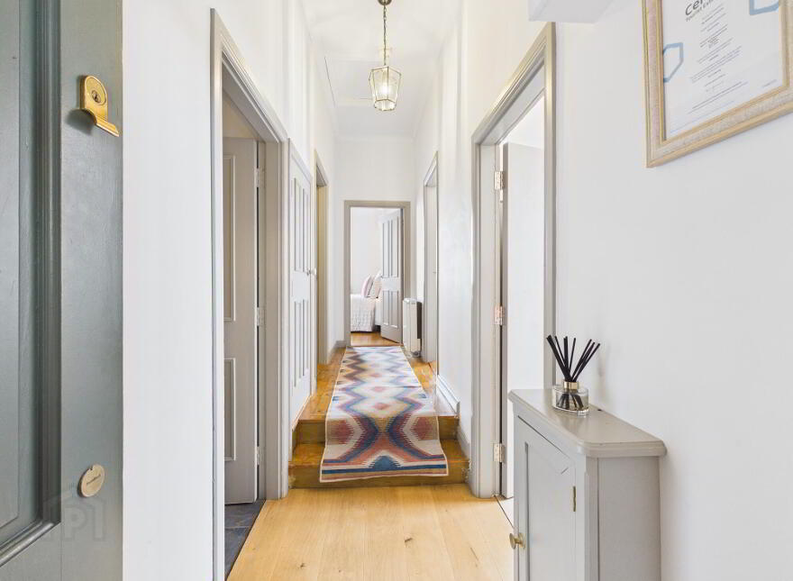 37 Rossmore Apartments, Ormeau Road, Belfast, BT7 3LA
