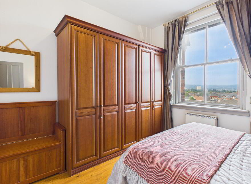 37 Rossmore Apartments, Ormeau Road, Belfast, BT7 3LA