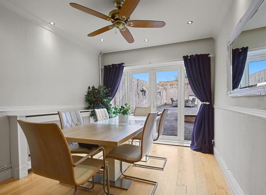 66 Owenvarragh Park, Andersonstown, Belfast, BT11 9BE