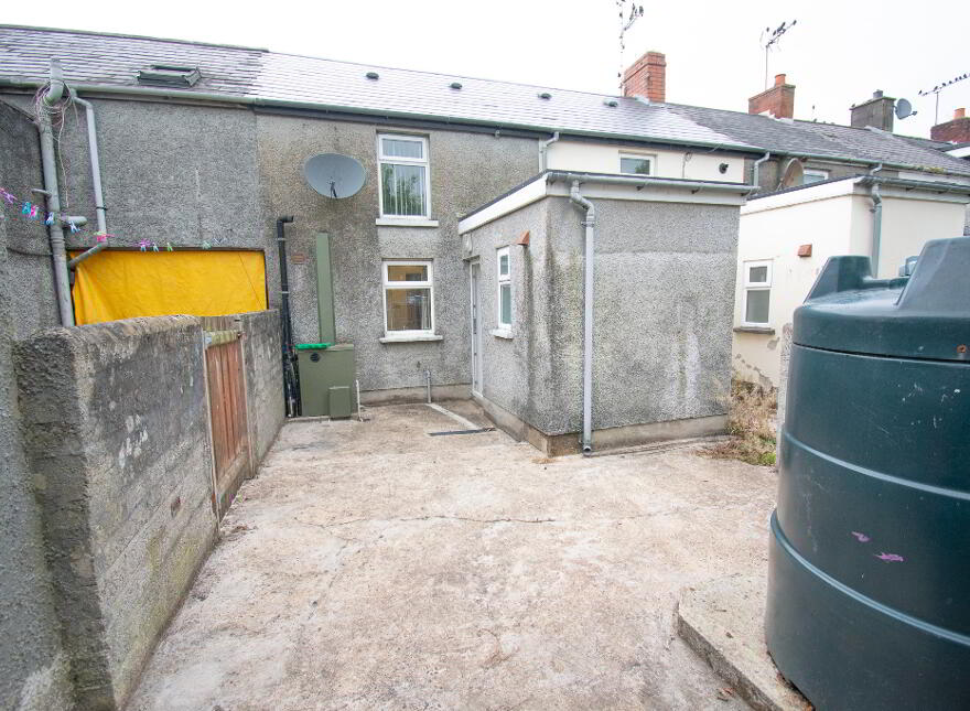 16 Douglas Terrace, Ballymena, BT42 3AP