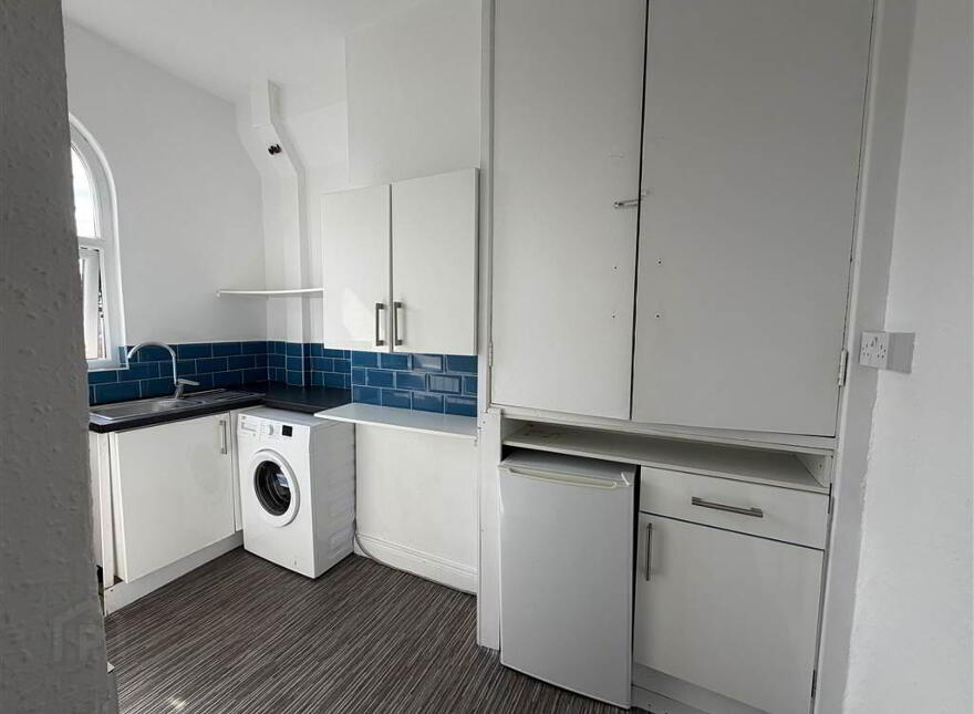 Apt 3, 199 Antrim Road, Belfast, BT15 2GW