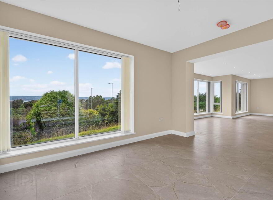 11 Larch Hill, Craigavad, Holywood, BT18 0JN