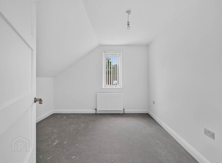 11 Larch Hill, Craigavad, Holywood, BT18 0JN