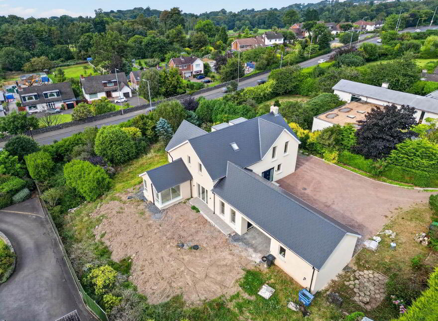 11 Larch Hill, Craigavad, Holywood, BT18 0JN
