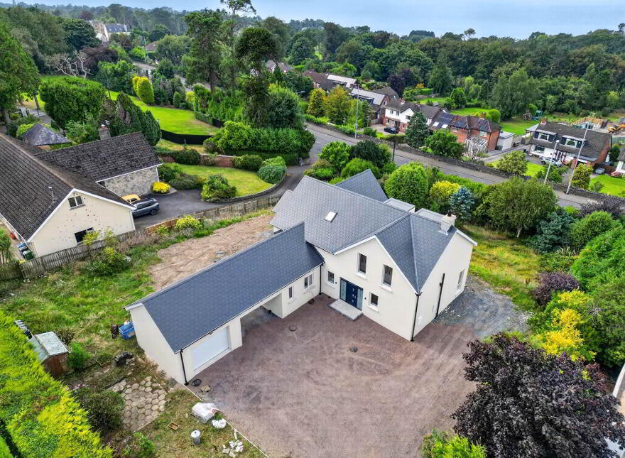 11 Larch Hill, Craigavad, Holywood, BT18 0JN