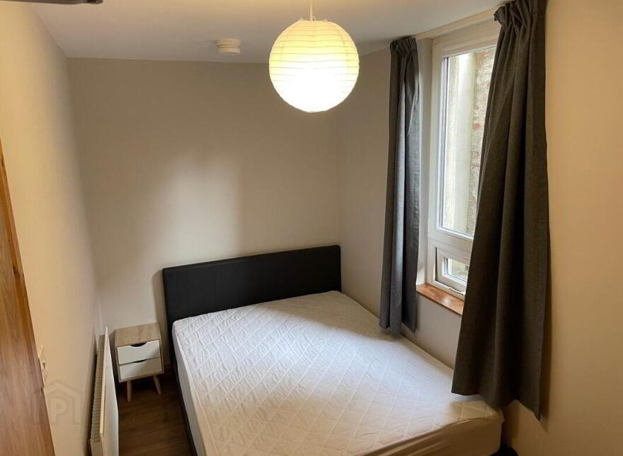 Apt 2, 33 Camden Street, Belfast, BT9 6AT