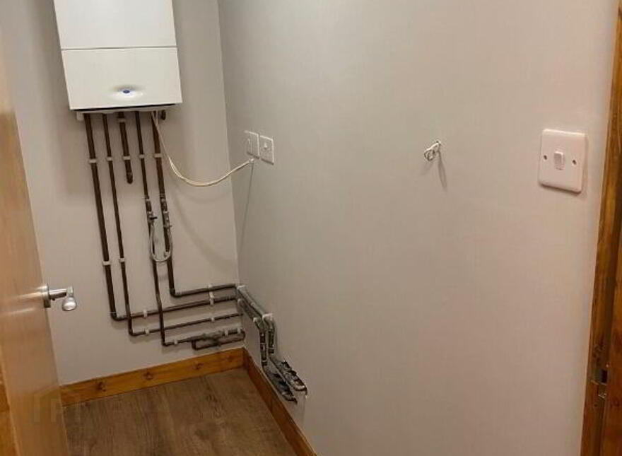 Apt 2, 33 Camden Street, Belfast, BT9 6AT