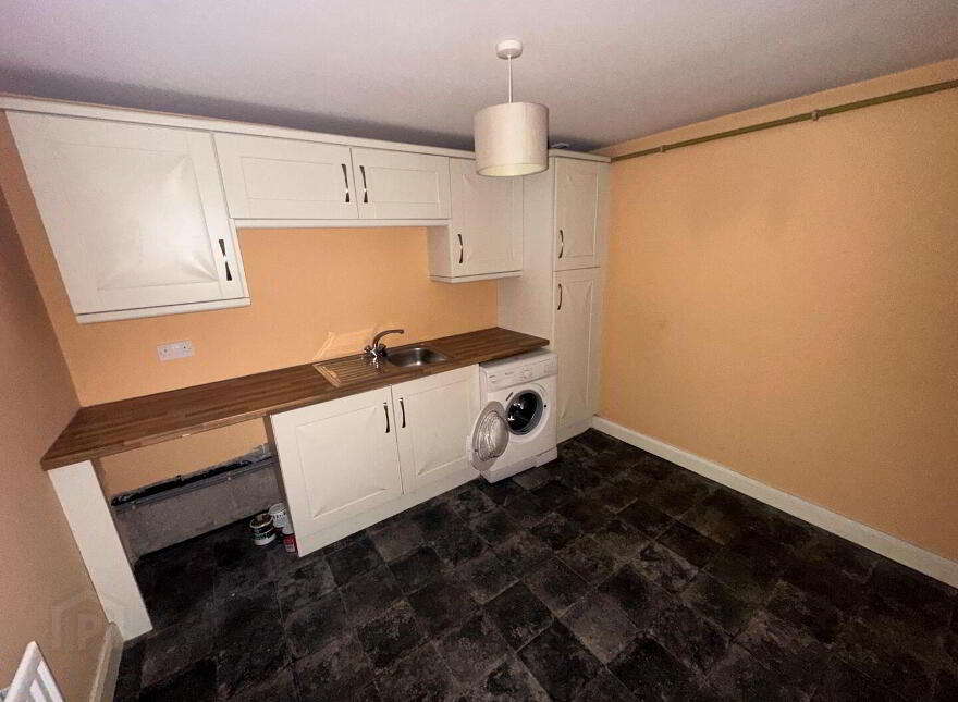 6 Princes Gate, Dromore, BT25 1FR