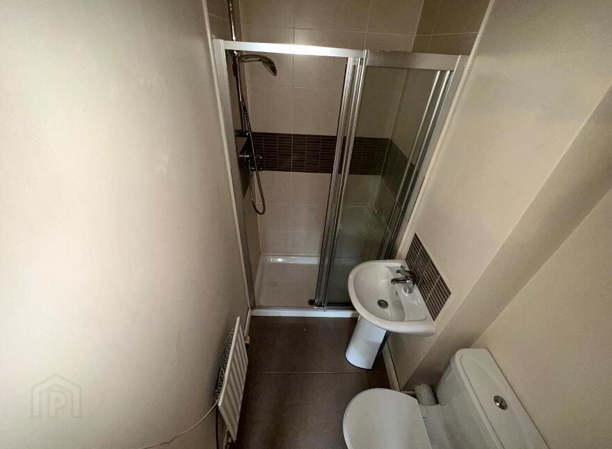 6 Princes Gate, Dromore, BT25 1FR