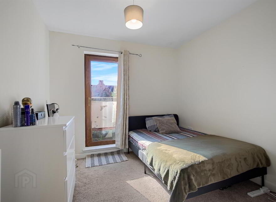 Apt 17, 112 Templemore Avenue, Belfast, BT5 4FX