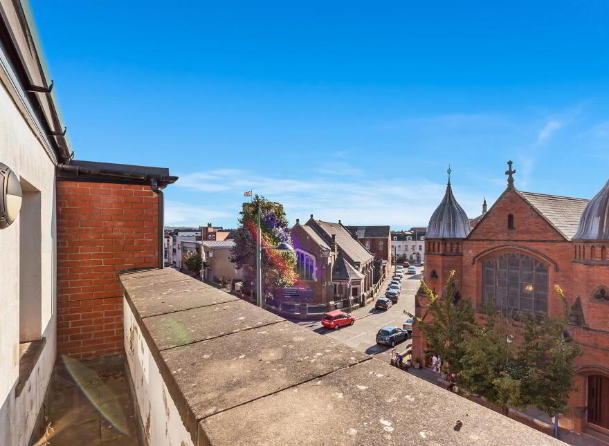 Apt 17, 112 Templemore Avenue, Belfast, BT5 4FX