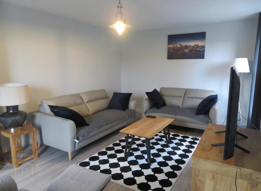 77 Beechcroft, Dollingstown, BT66 7GL