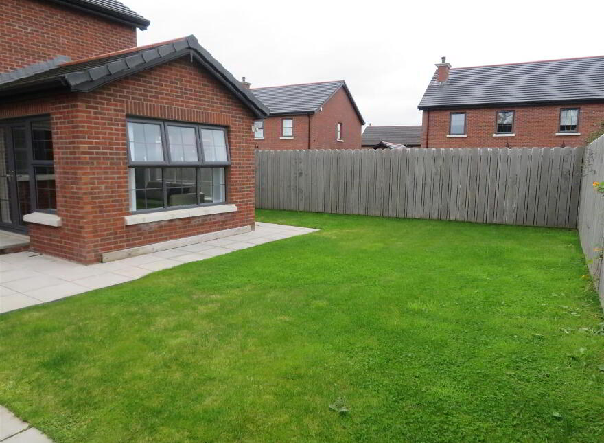 77 Beechcroft, Dollingstown, BT66 7GL