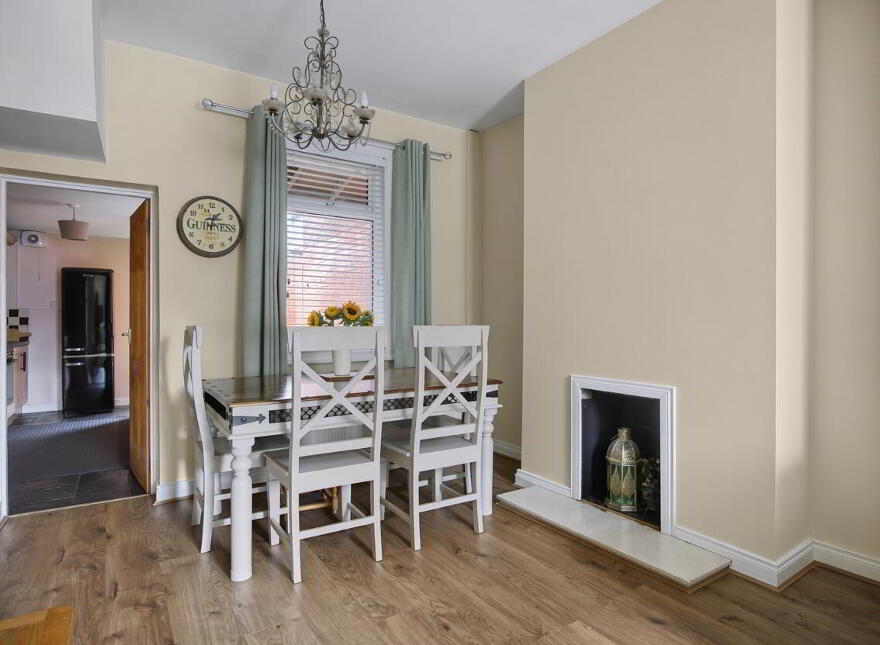 6 Harper Street, Belfast, BT5 4EN