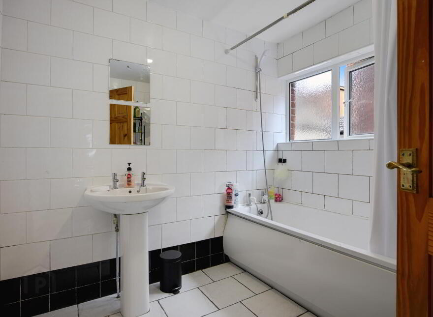 6 Harper Street, Belfast, BT5 4EN