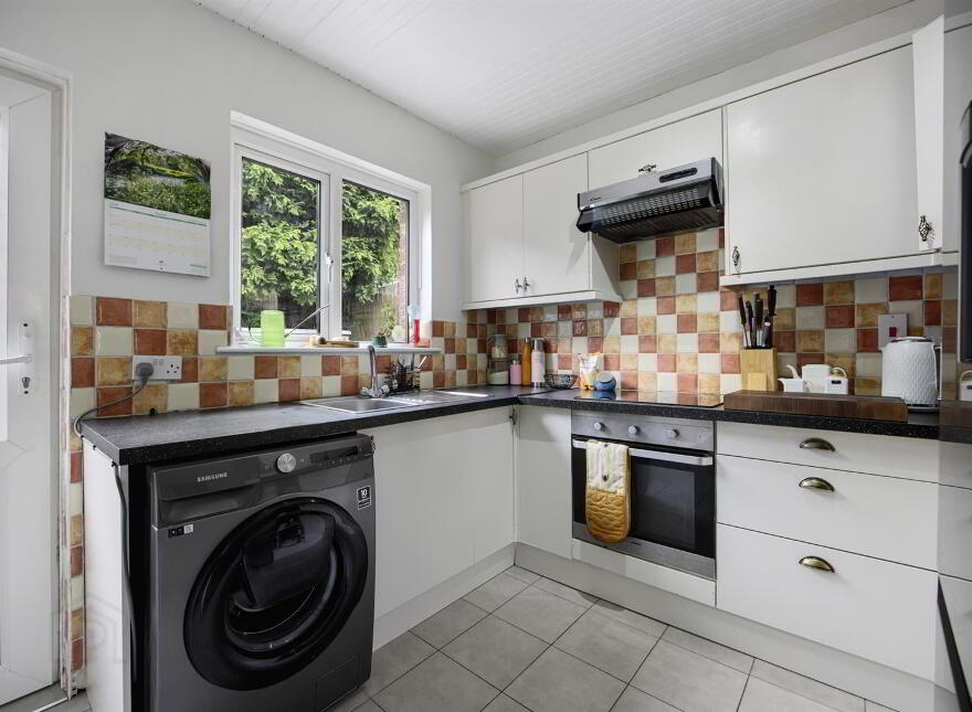 20 Knockmount Gardens, Belfast, BT5 6GP