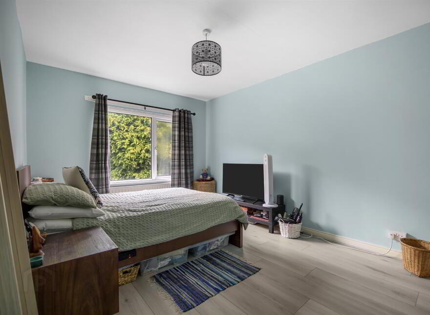 20 Knockmount Gardens, Belfast, BT5 6GP