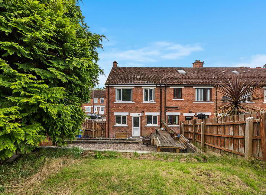 20 Knockmount Gardens, Belfast, BT5 6GP