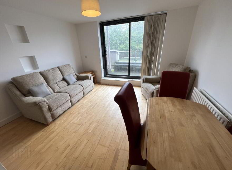 Apt 3, 152 Malone Avenue, Belfast, BT9 6ET