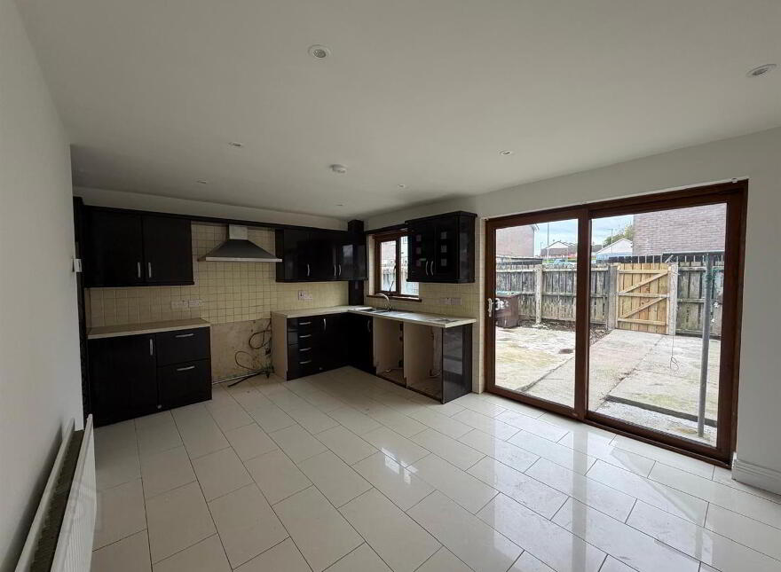 22 Whitethorn Drive, Waterside, Derry, BT47 3DJ
