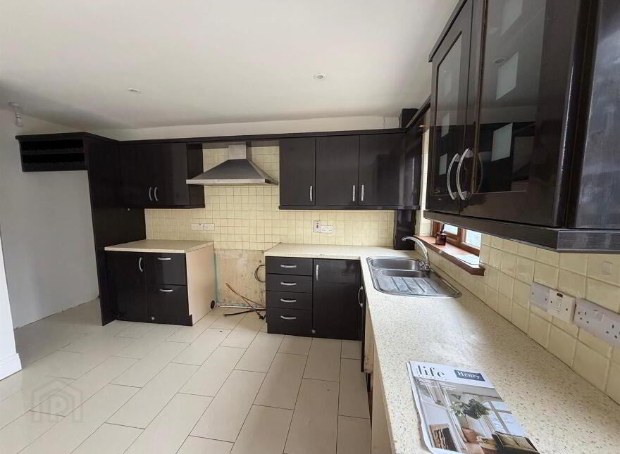 22 Whitethorn Drive, Waterside, Derry, BT47 3DJ