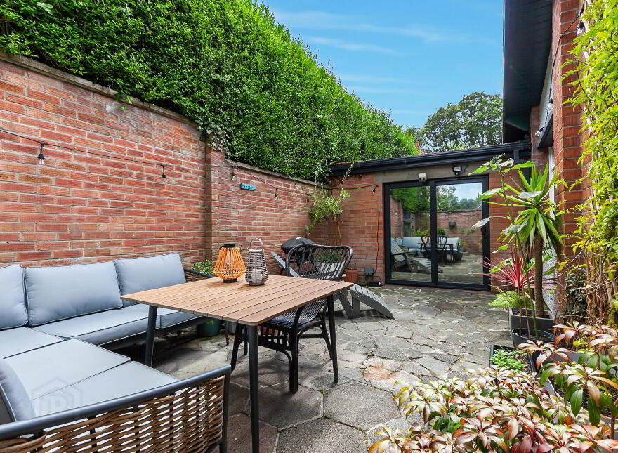 88A Malone Road, Belfast, BT9 5HP
