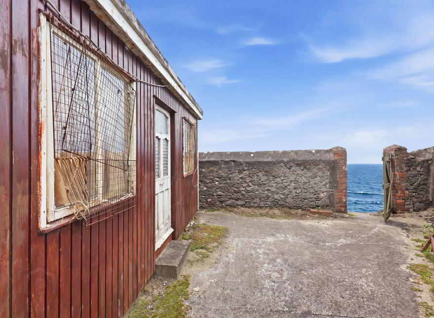 Carriglea, 2 Harbour Road, Skerries, K34DY04