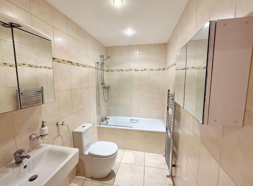 3 Lad Lane, Dublin 2, D02PV21