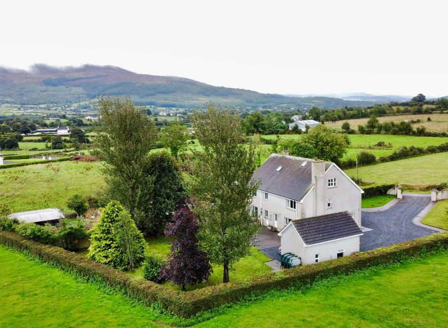 20 Back Road, Mullaghbawn, Newry, BT35 9XS