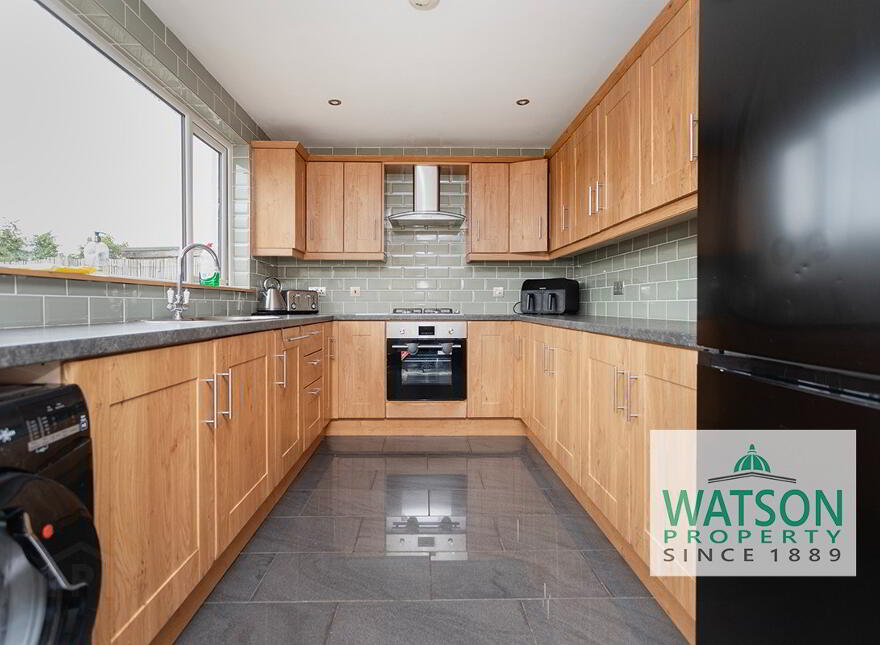 20 Westmount Avenue, Off Windmill Avenue, Carrickfergus, BT38 8DQ