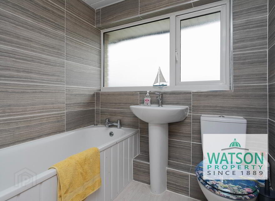 20 Westmount Avenue, Off Windmill Avenue, Carrickfergus, BT38 8DQ