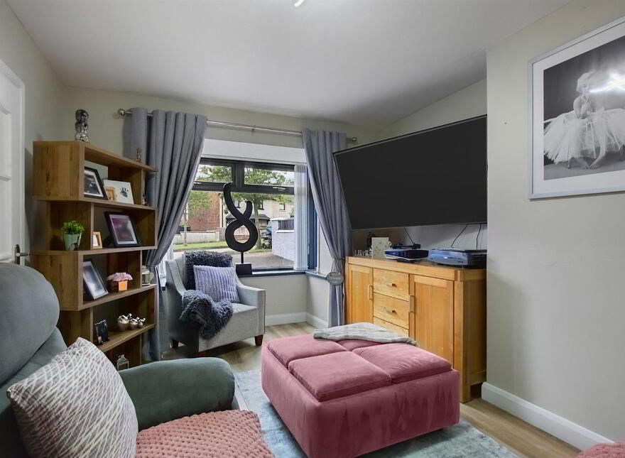 28 Derrycoole Way, Newtownabbey, BT37 9EL