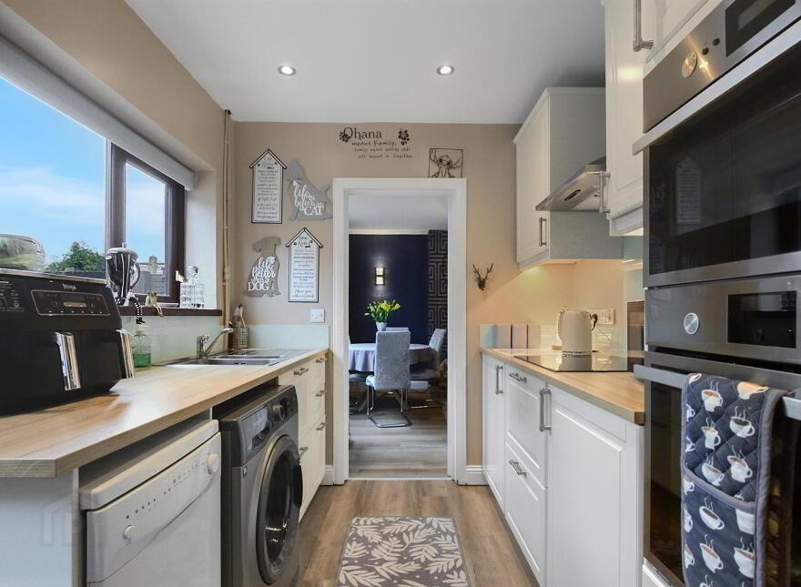 28 Derrycoole Way, Newtownabbey, BT37 9EL