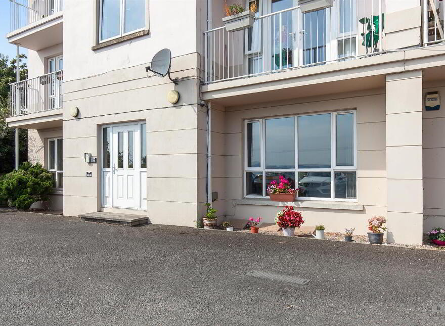 53 Bates Park, Greenisland, Carrickfergus, BT38 8LG