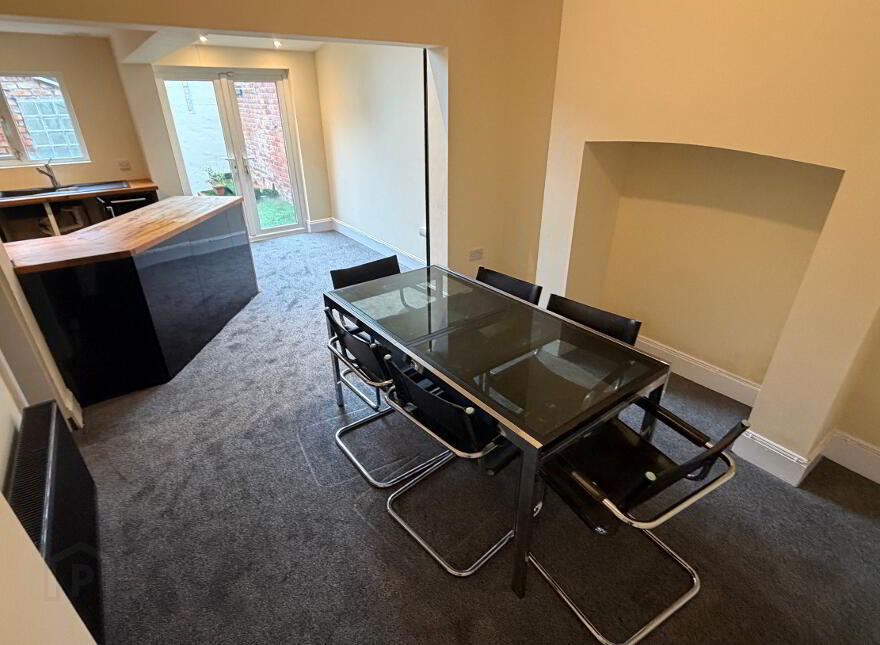 69 Lomond Avenue, Belfast, BT4 3AJ