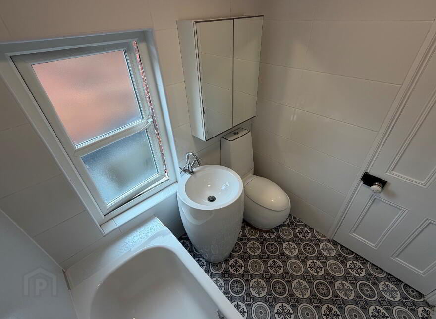 69 Lomond Avenue, Belfast, BT4 3AJ