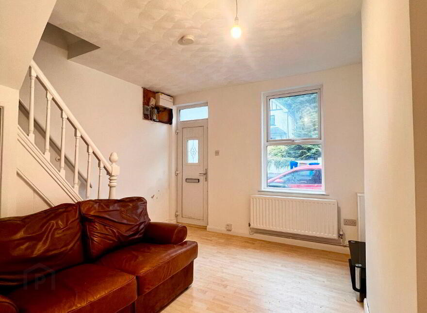 26 Bank Road, Larne, BT40 3AN