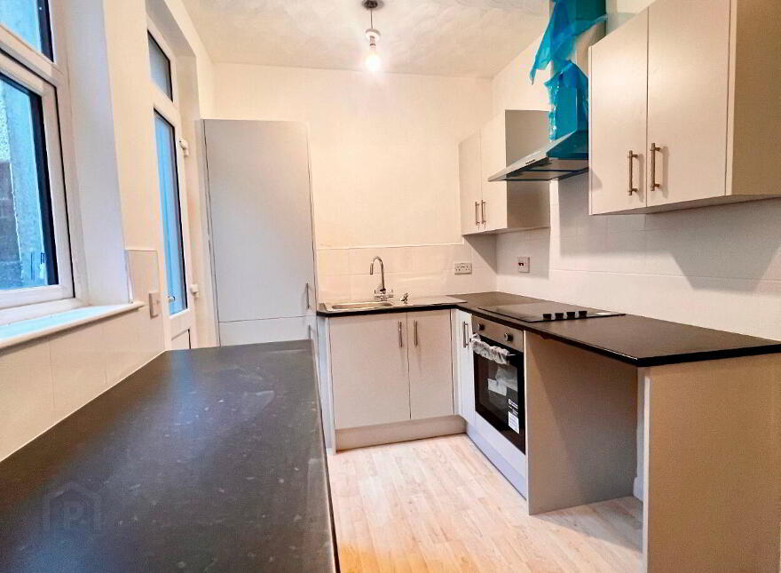 26 Bank Road, Larne, BT40 3AN