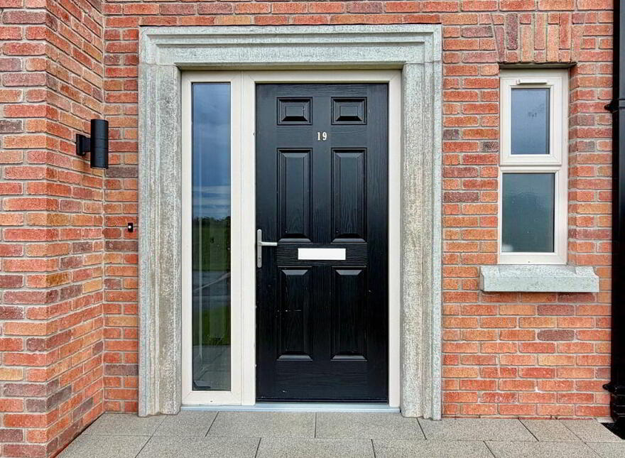 19 Mountfield Lodge, Craigavon, BT62 1WN