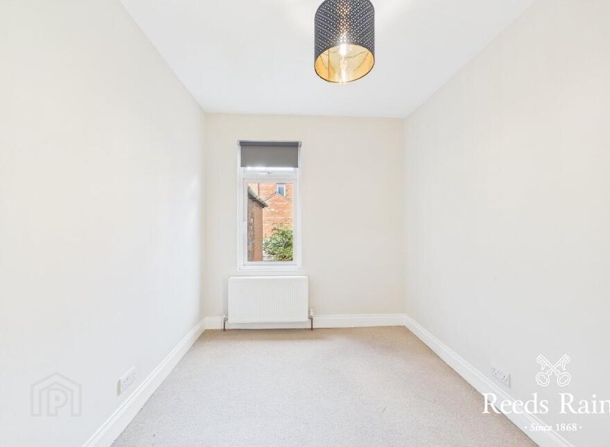 40 Cheviot Avenue, Belfast, BT4 3AH
